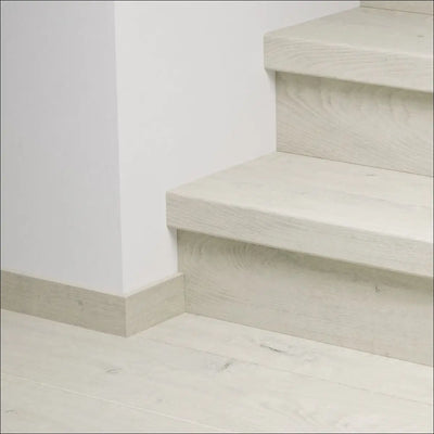 Quick step capture stair cover