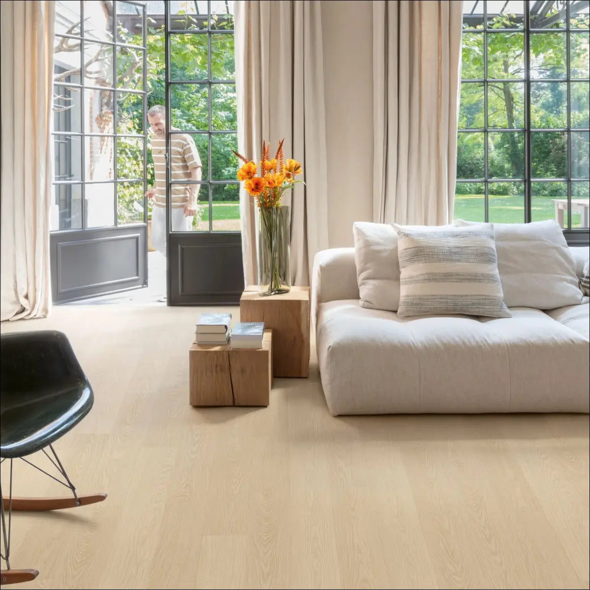 Is Vinyl Flooring Durable? Four Reasons to Choose Vinyl Flooring