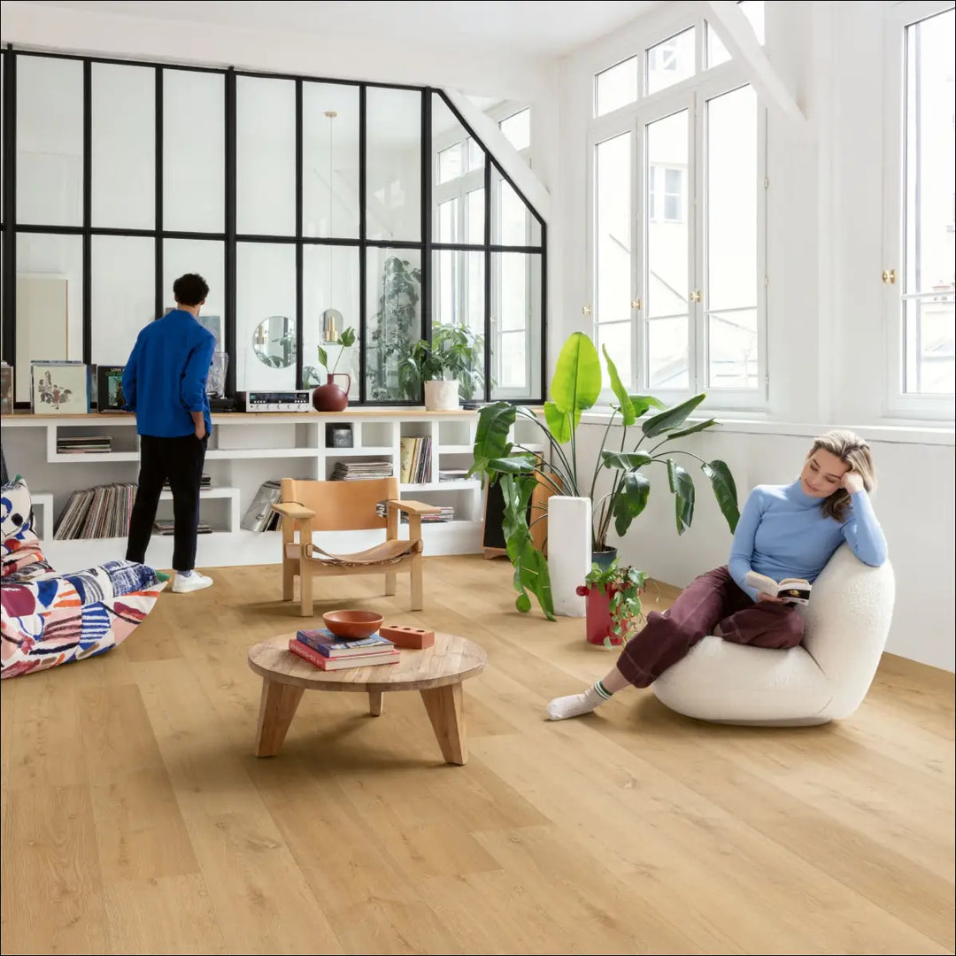 Quick Step Bloom Elegant Oak Natural Luxury Vinyl Flooring | AVMPU40316