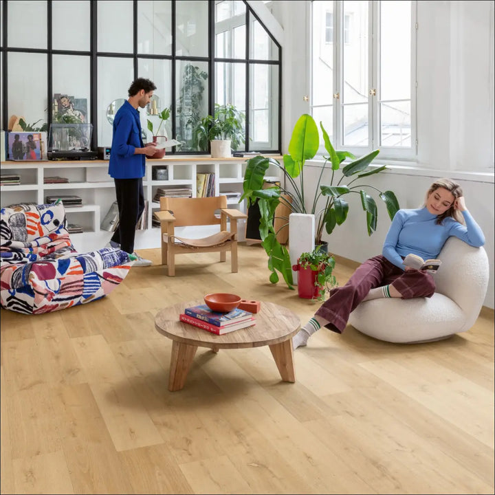 Quick Step Bloom Elegant Oak Natural Luxury Vinyl Flooring | AVMPU40316