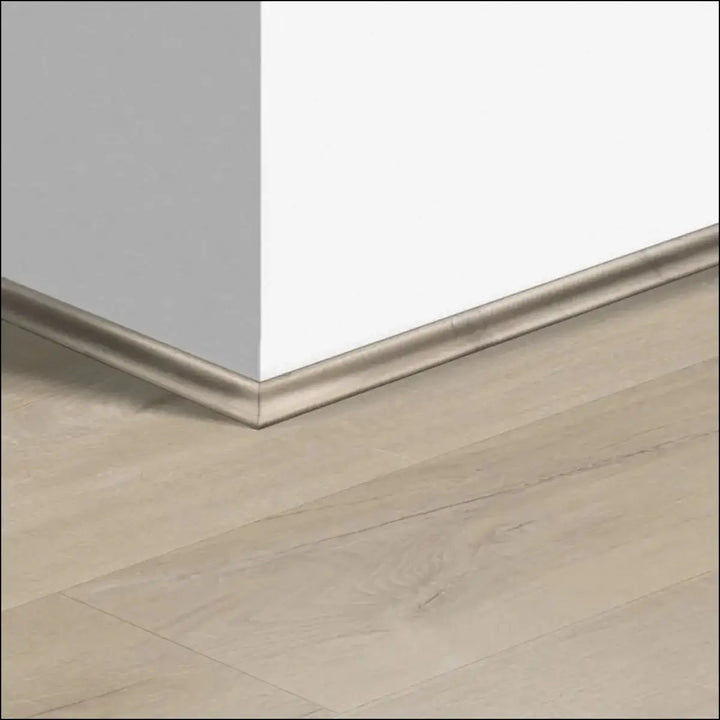 Quick step bloom scotia beading