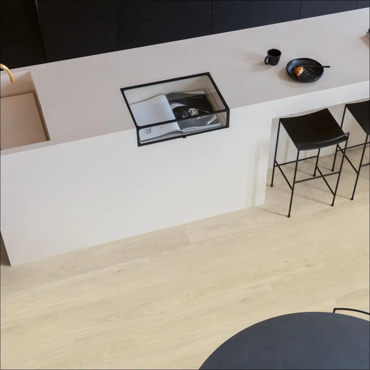 Quick Step Bloom Sea Breeze Oak Beige Luxury Vinyl Flooring AVMPU40080 with Kitchen Island