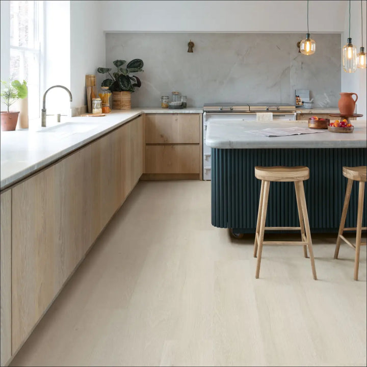 Quick Step Bloom Sea Breeze Oak Light Luxury Vinyl Flooring AVMPU40079 Large Kitchen