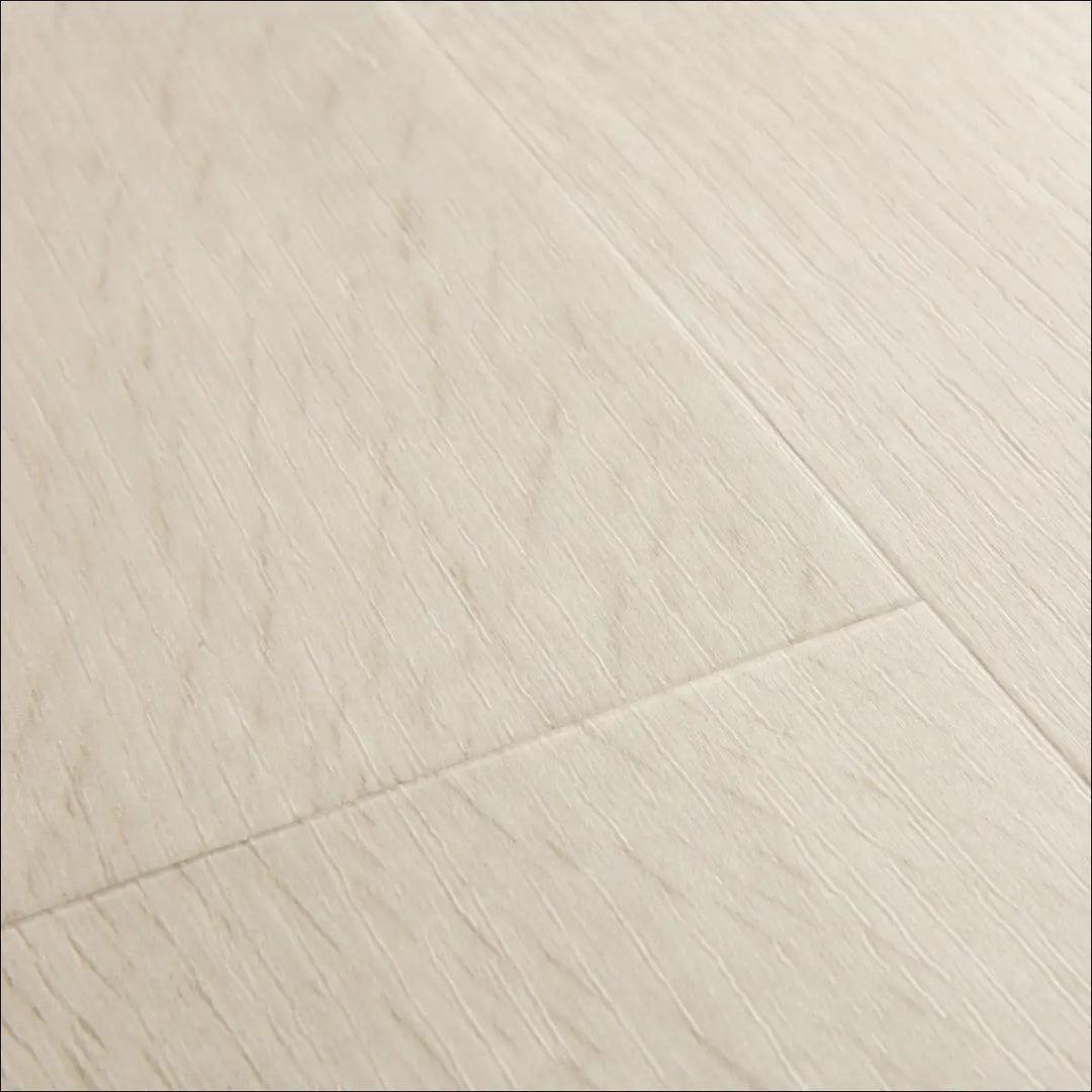 Quick Step Bloom Sea Breeze Oak Light Luxury Vinyl Flooring AVMPU40079 Grain Shot