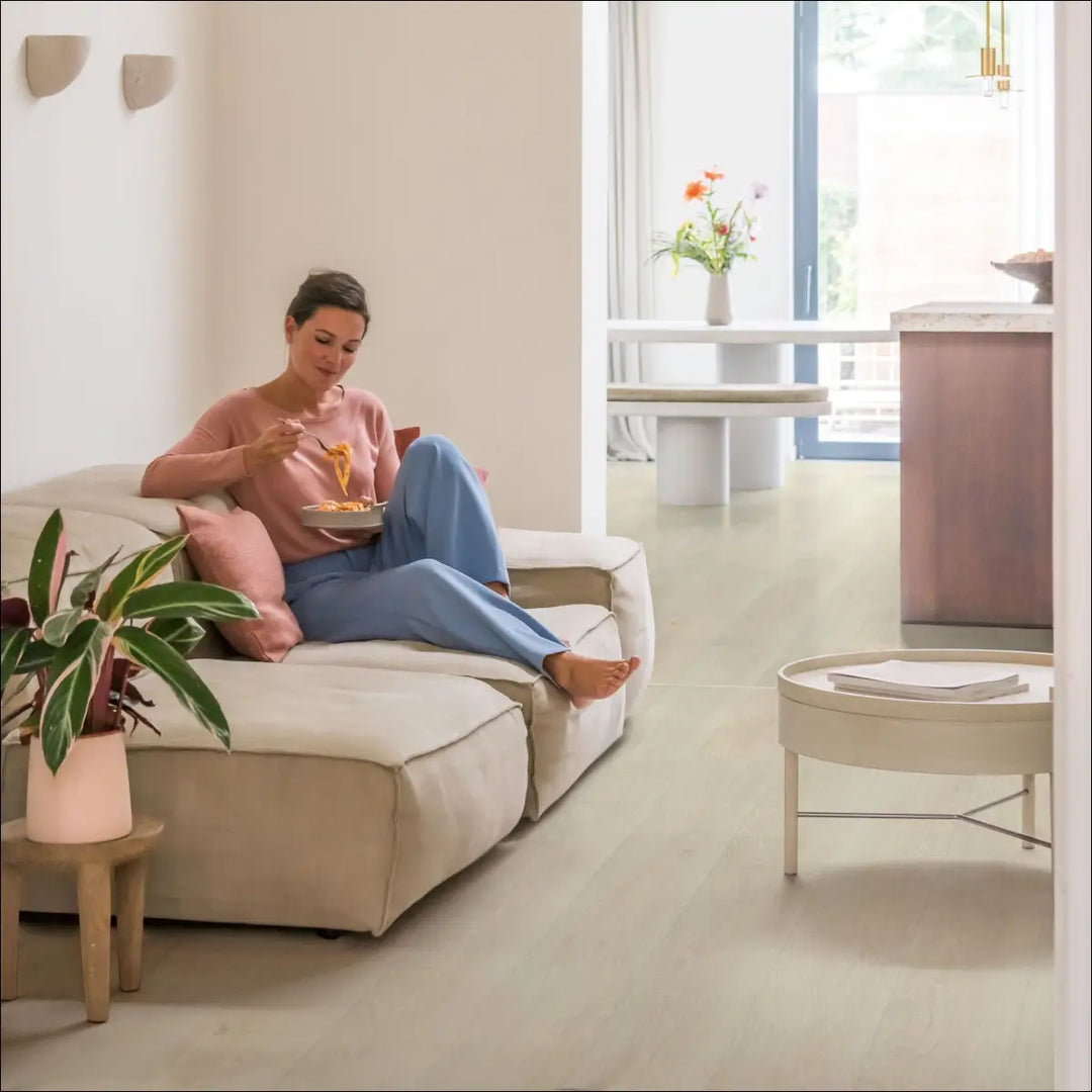 Quick Step Bloom Sea Breeze Oak Light Luxury Vinyl Flooring AVMPU40079 Living Room