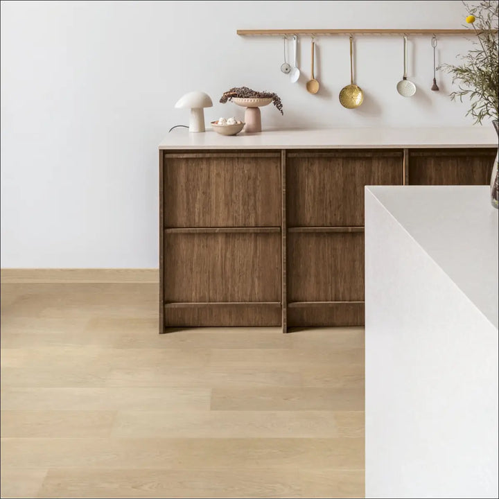 Quick Step Cascada Lily White Oak Extra Matt CAS5106 Kitchen close up