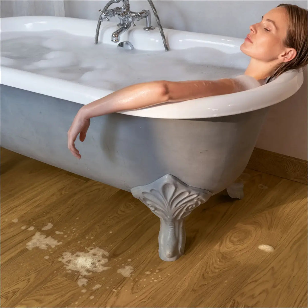Quick Step Cascada Toffee Brown Oak Extra Matt Engineered Wood Flooring Interior Bathroom