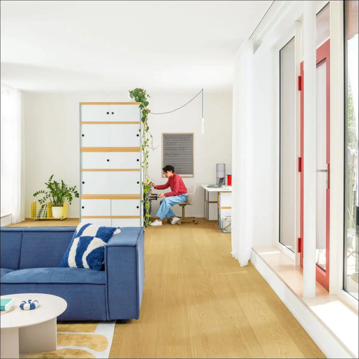 Quick step impressive bourbon oak