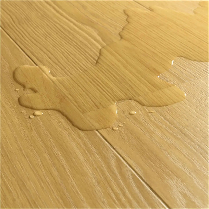 Quick step impressive bourbon oak