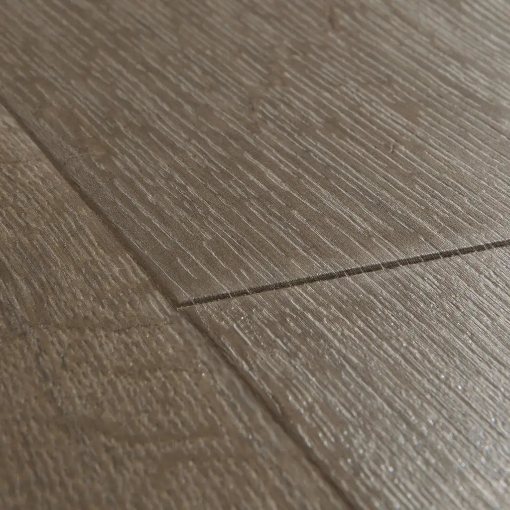 Quick step impressive laminate flooring classic oak brown
