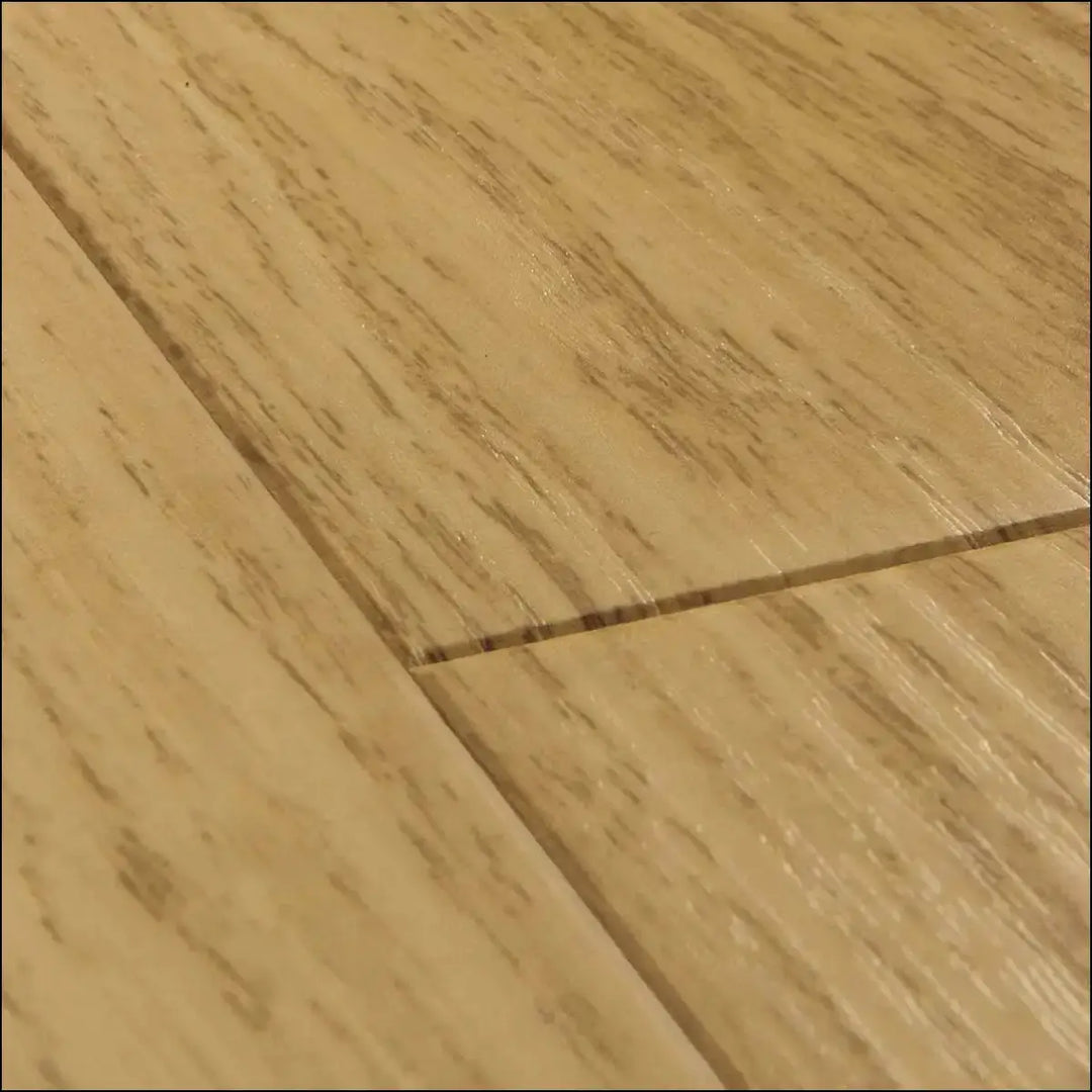 Quick step impressive laminate natural varnished oak