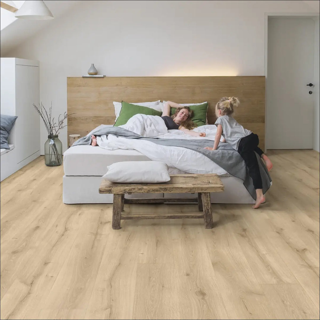Quick Step Majestic Desert Oak Light Natural Laminate Flooring MJ3550