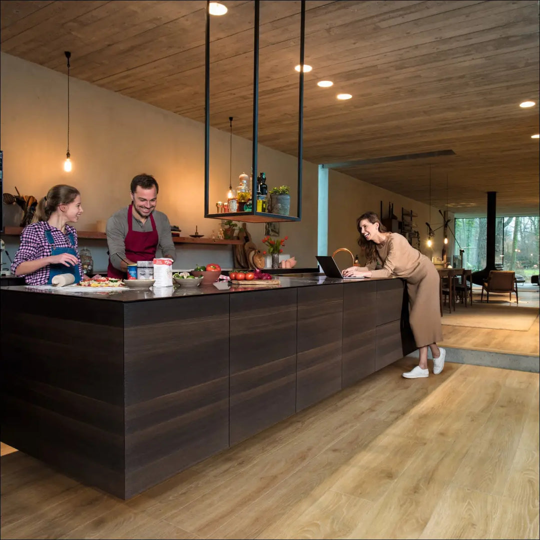 Quick Step Majestic Woodland Oak Natural Laminate Flooring MJ3546