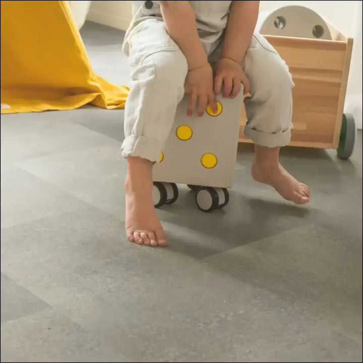 Quick-step oro vinyl tile concrete rock