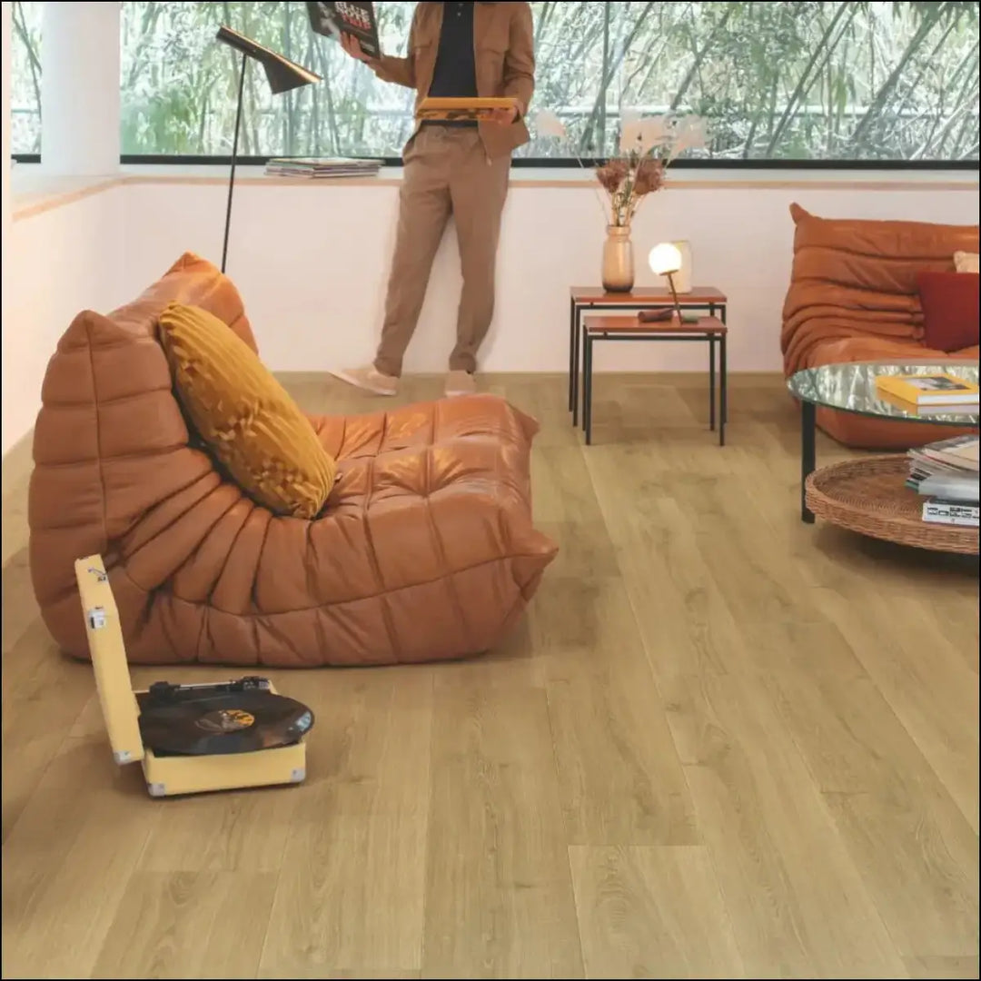 Quickstep capture brushed oak warm natural