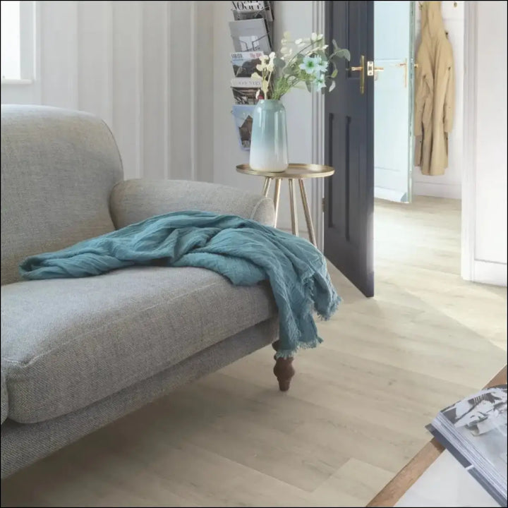 Quickstep capture laminate brushed oak grey