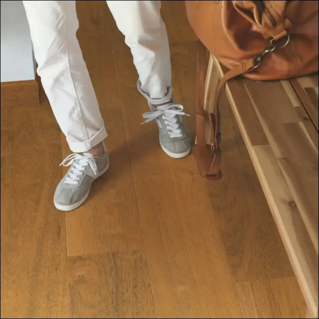 Quickstep capture laminate merbau