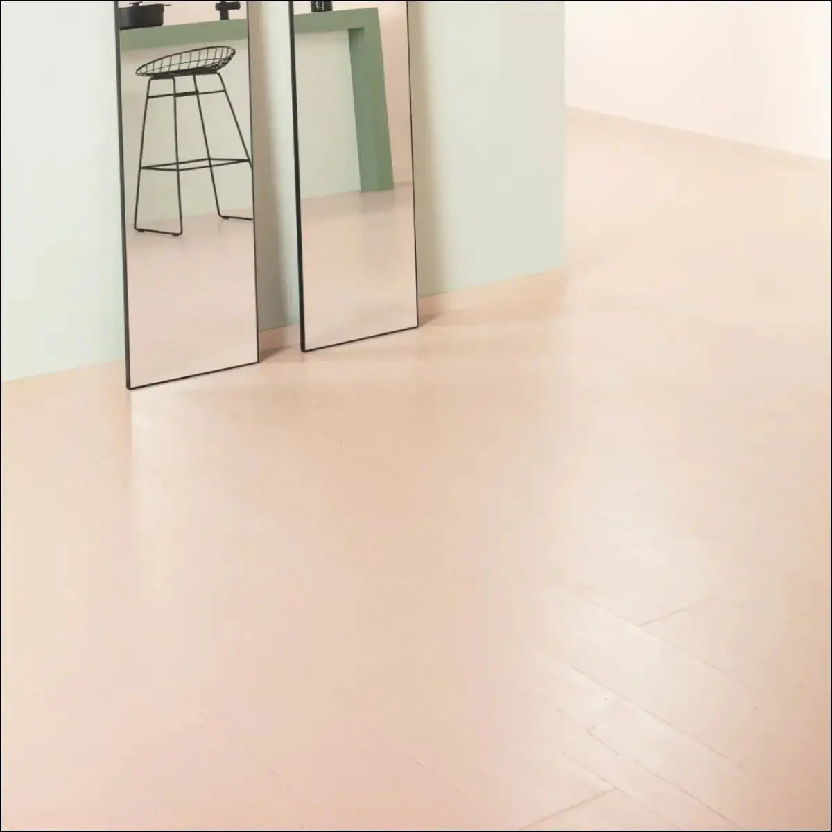 Quickstep capture laminate painted oak rose