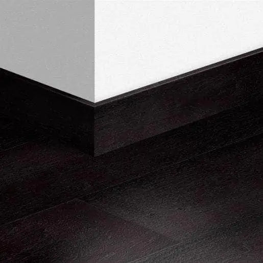 Quickstep capture skirting boards 77mm - painted oak black