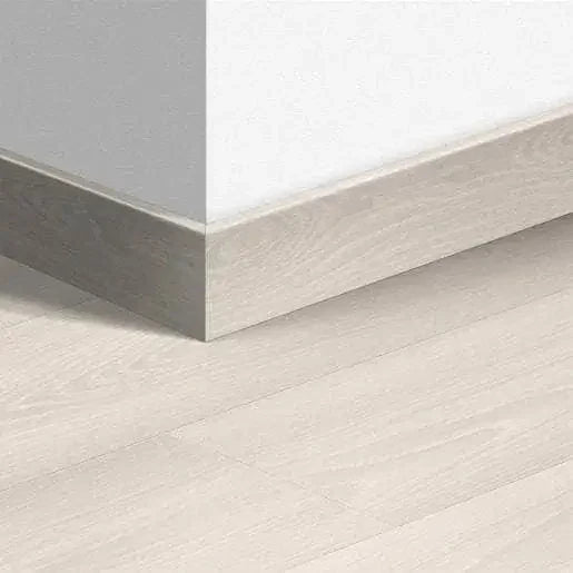 Quickstep capture skirting boards 77mm - white premium oak