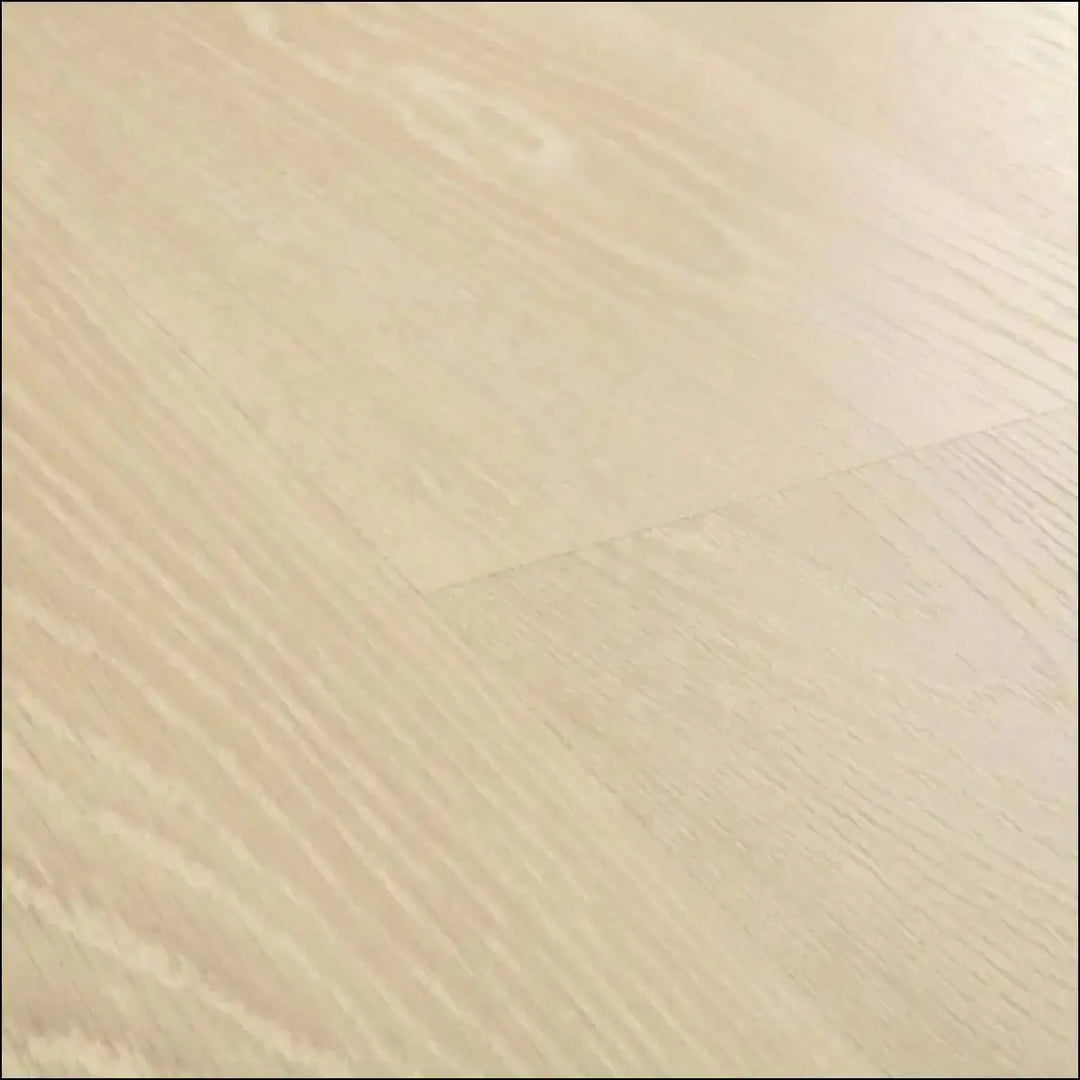 Quickstep classic laminate flooring frosty beige oak