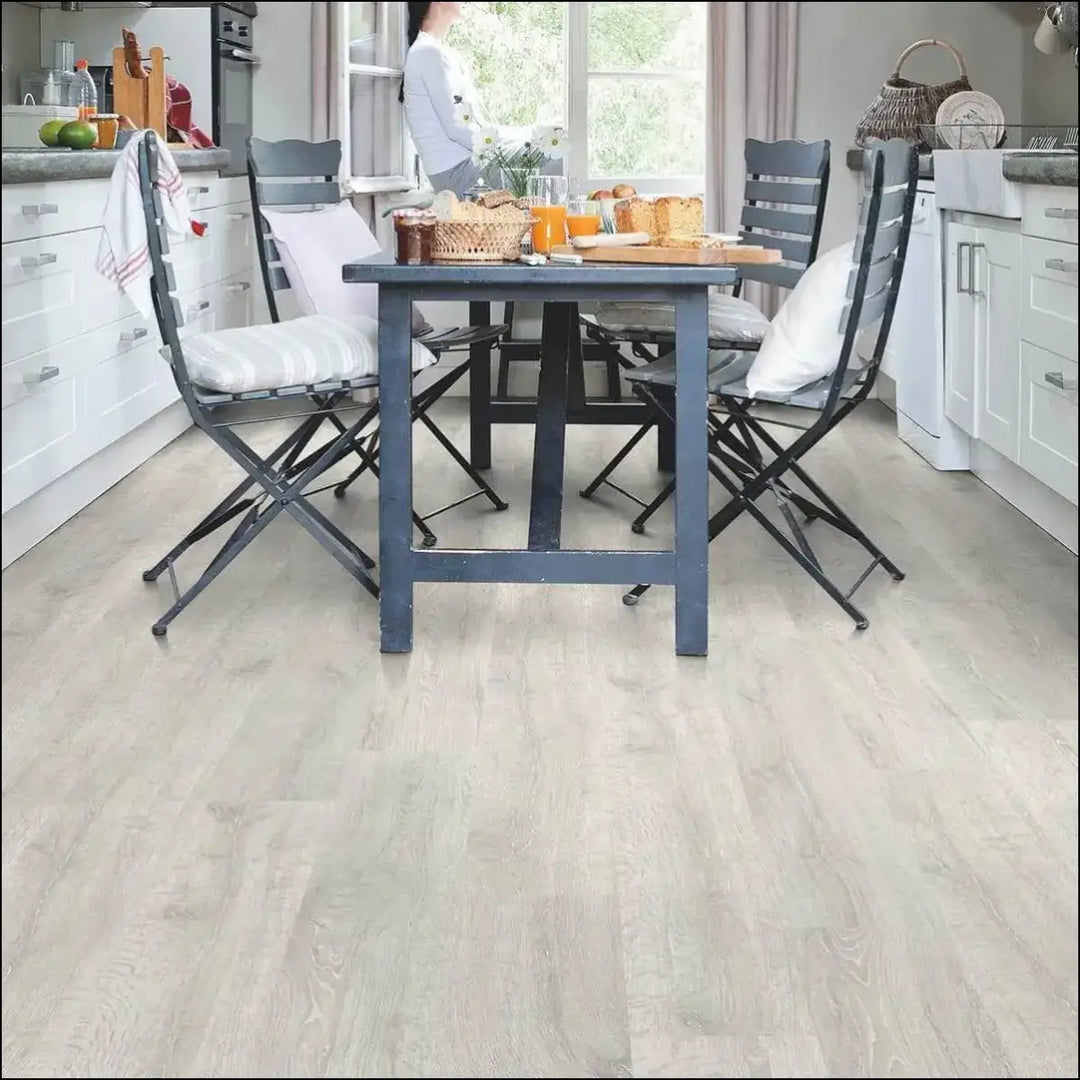 Quickstep classic laminate reclaimed white patina oak
