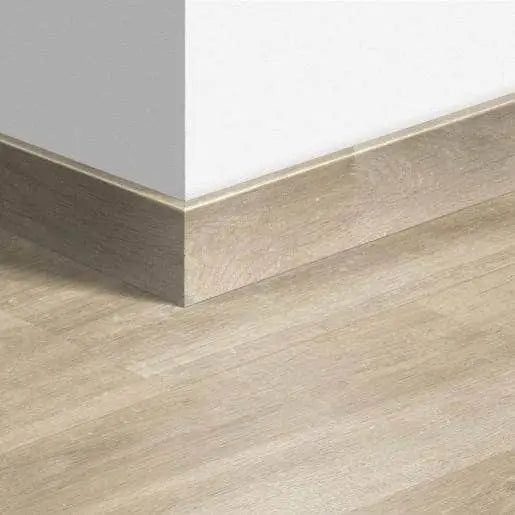 Quickstep creo skirting boards 58mm - charlotte oak brown
