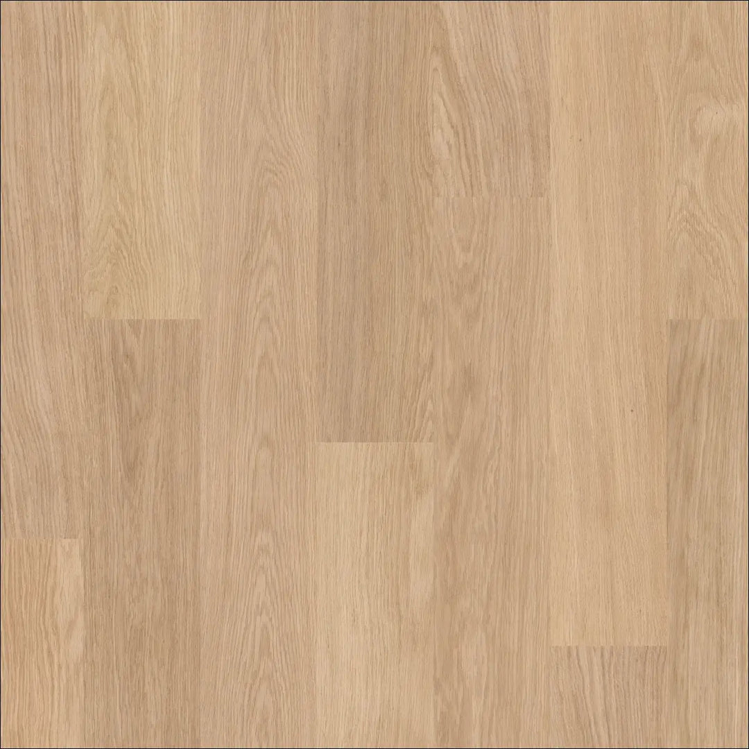 Quickstep eligna laminate flooring in white varnished oak with light oak color and polished natural wood grain pattern
