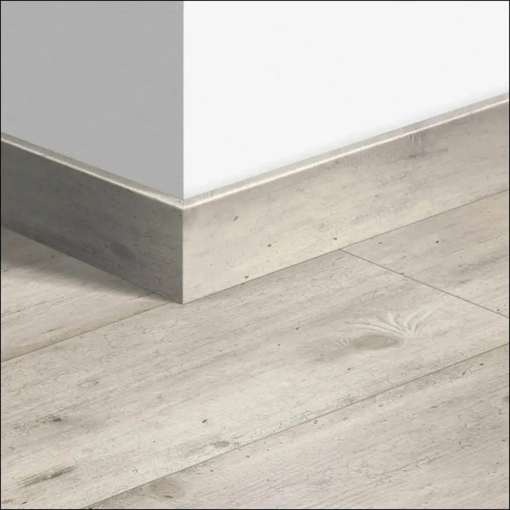 Quickstep impressive skirting boards 77mm