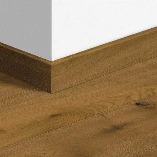 Quickstep intenso skirting boards - traditional oak oiled