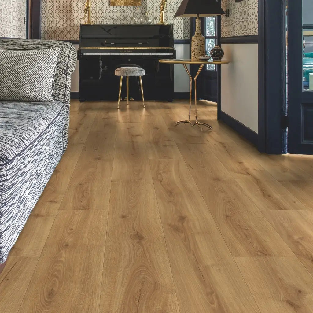 Quickstep majestic laminate flooring desert oak warm natural