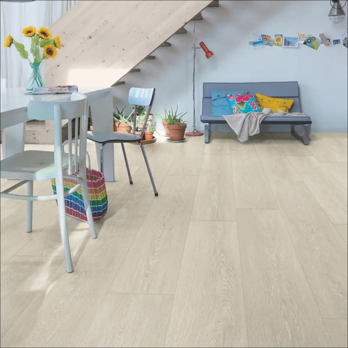 Quickstep majestic laminate flooring valley oak light beige