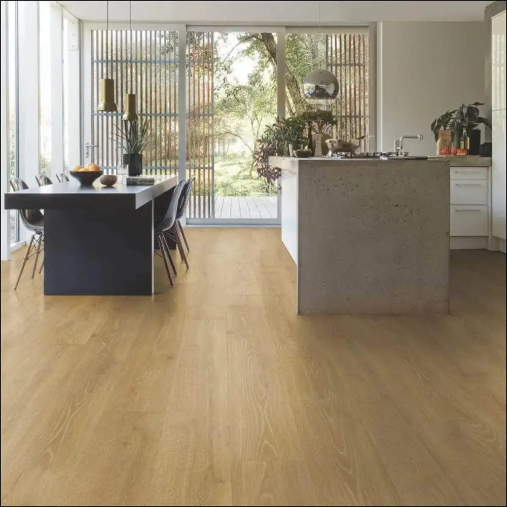 Quickstep majestic laminate flooring woodland oak natural