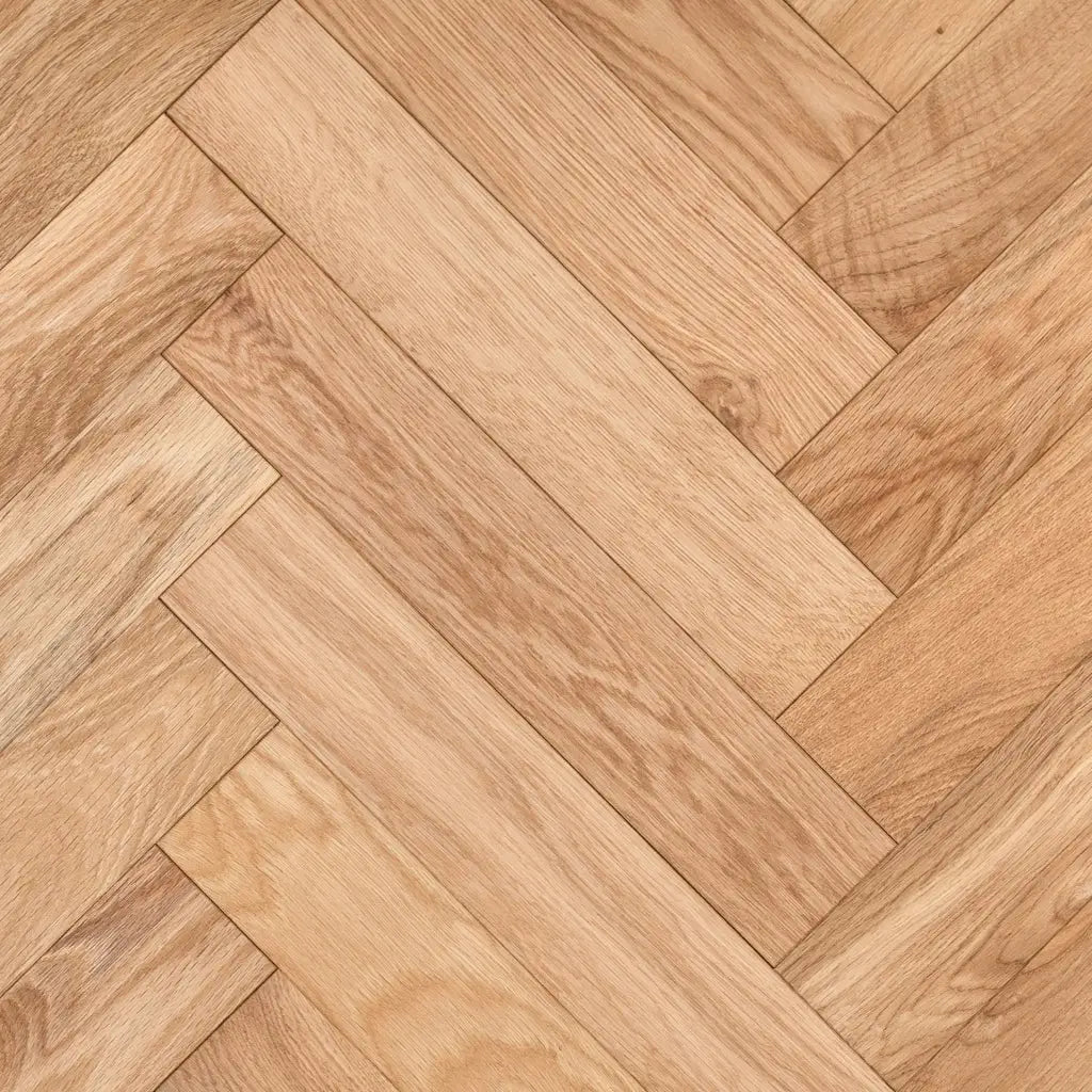 Tonal parquet flooring natural tone oak